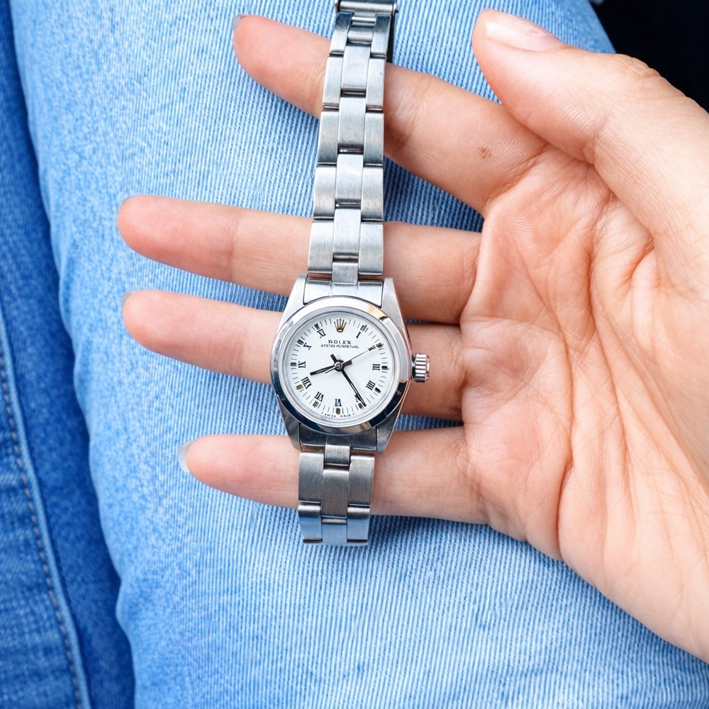 Rolex Silver Timepiece with White Face Ladies Rolex 24mm date just - Picture 6 of 6
